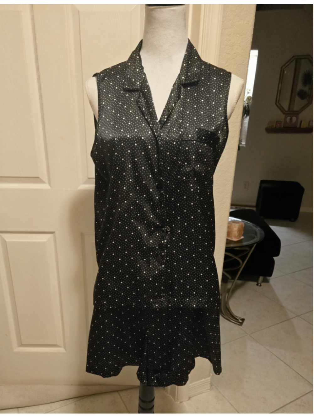 Morgan Taylor Intimates Black Polka Dot Satin Pajama Short Set - Size M